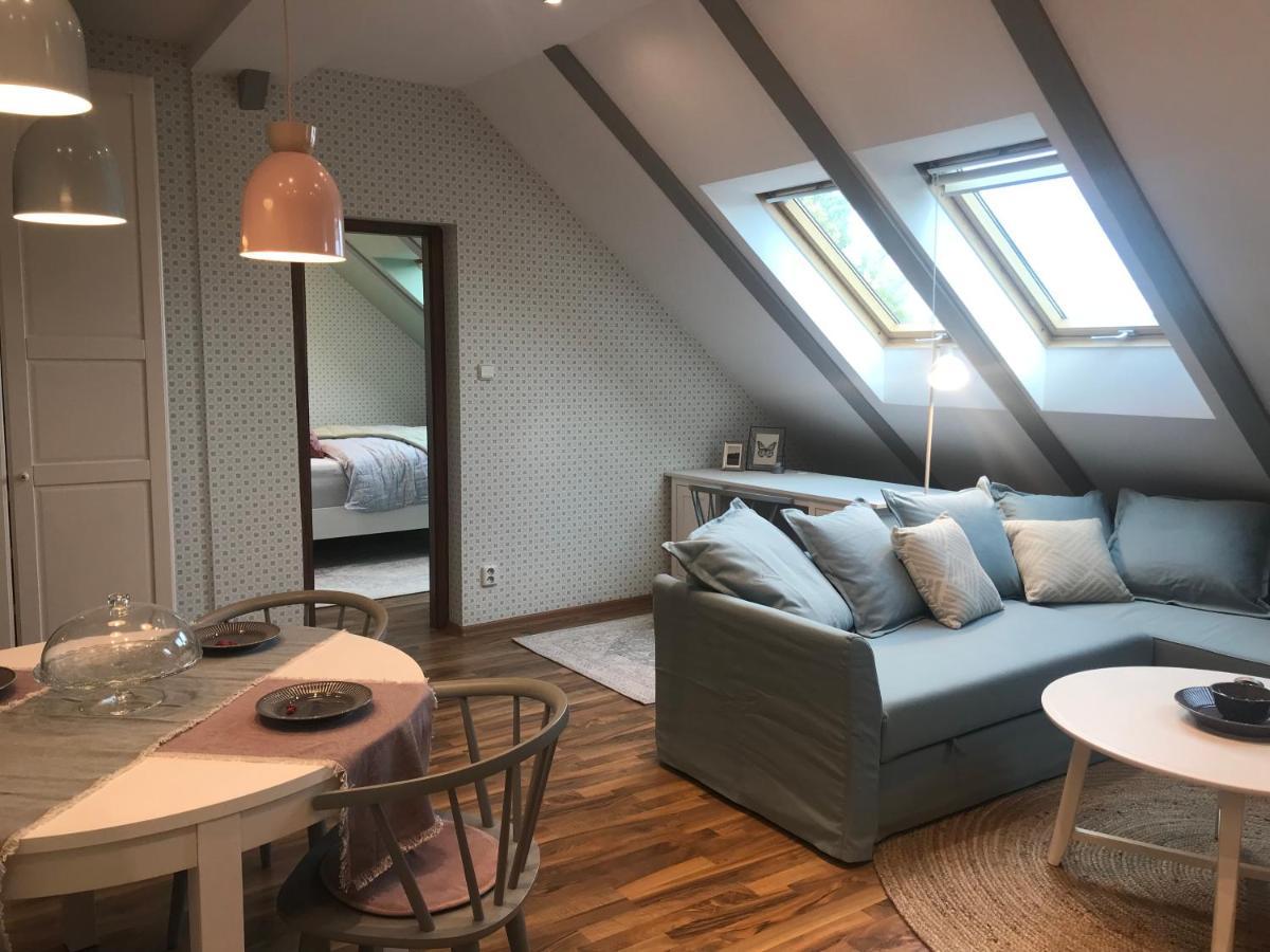 Attic Apartment On Waterfront / View / Netflix Prag Exterior foto
